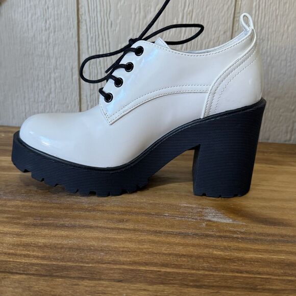 NWOT Arizona Jean Company White Chunky Lace Up Heel Block Shoes, Size‎ 6.5M Y2K - Picture 6 of 9